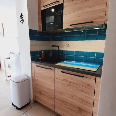 T2 West Parking Clim Wifi 4pers - Rossiconciergerie - Linge Inclus Lägenhet