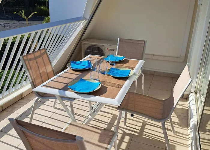 T2 West Parking Clim Wifi 4pers - Rossiconciergerie - Linge Inclus *
